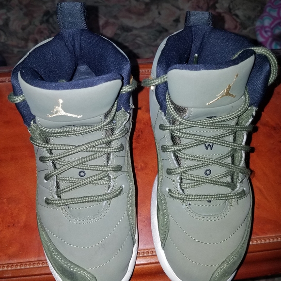 SOLD! Little boys air Jordan's size 11 1/2 - Picture 3 of 5